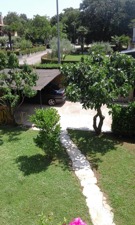 Apartment Laura Poreč Zewnętrze zdjęcie